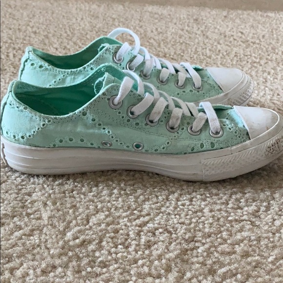 Converse - Picture 3 of 3